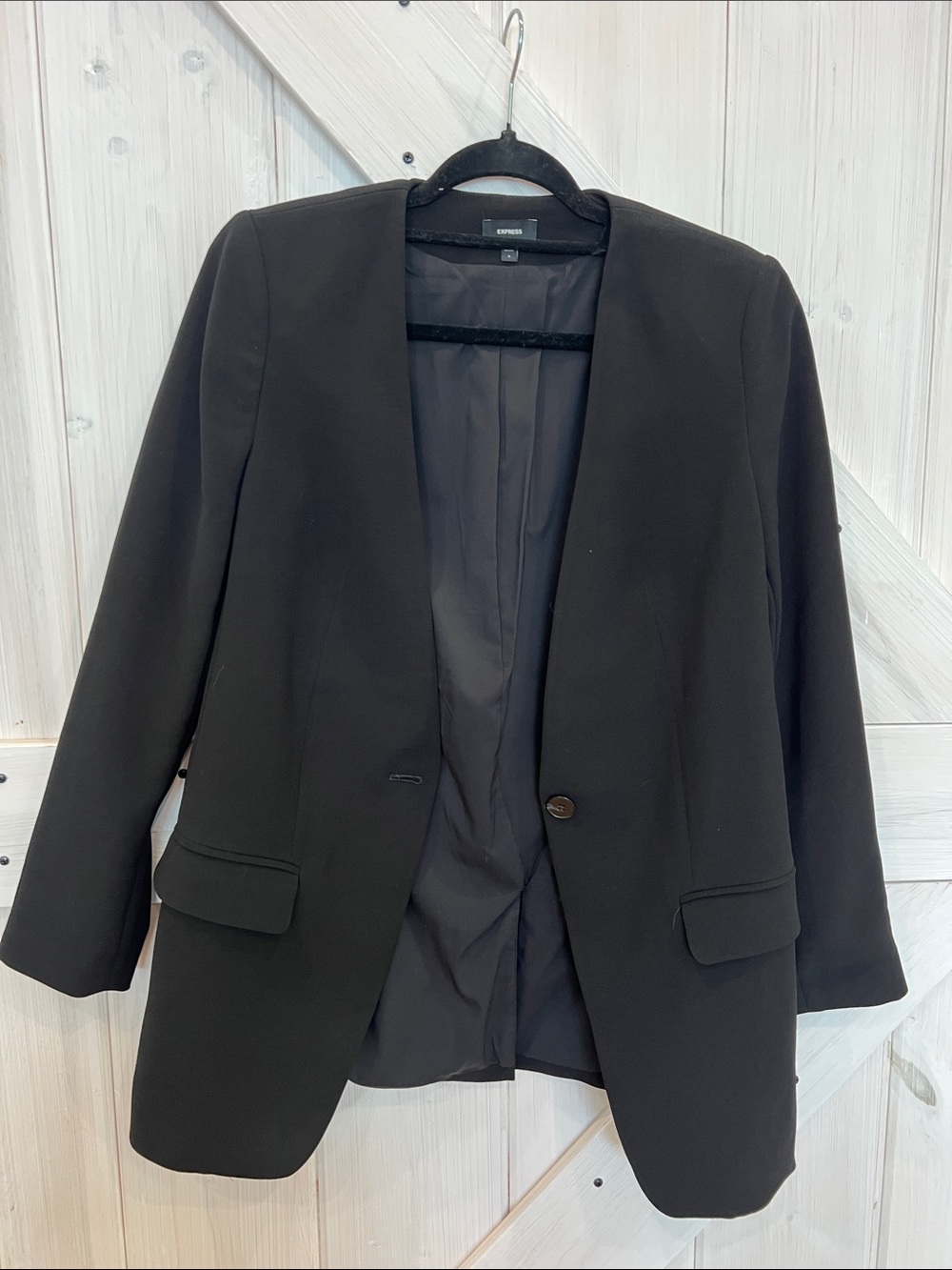 Express Women's Black Open Blazer with Notchless Lapel